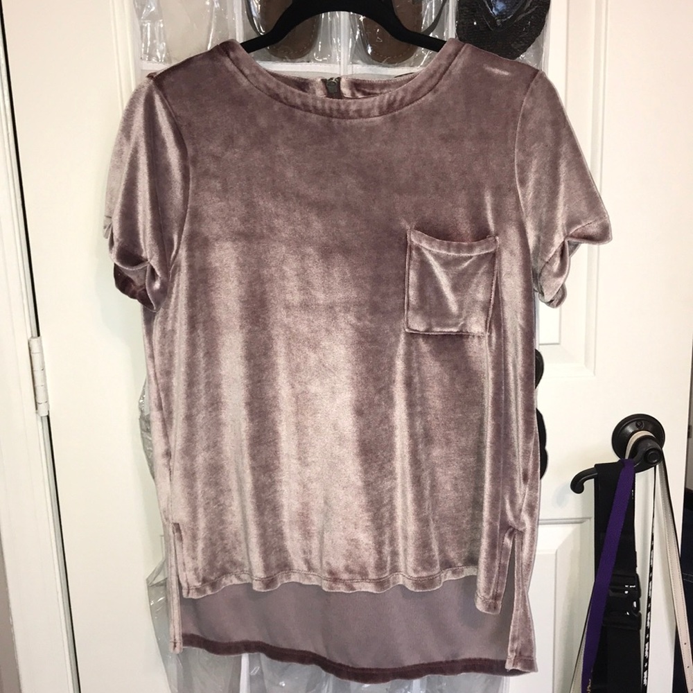 Pink Velvet pocket t-shirt
